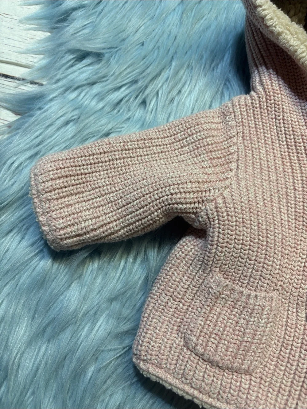 GAP Baby Hooded Cardigan in Light Pink with Cream Sherpa Lining Sz 0-3M